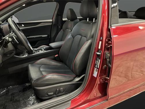 Passion Red 2022 Kia K5 GT