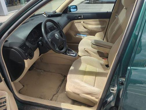 2000 Volkswagen Golf GLS