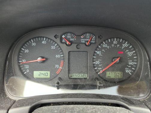 2000 Volkswagen Golf GLS