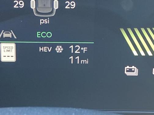 2026 Kia Sportage Plug-In Hybrid X-Line