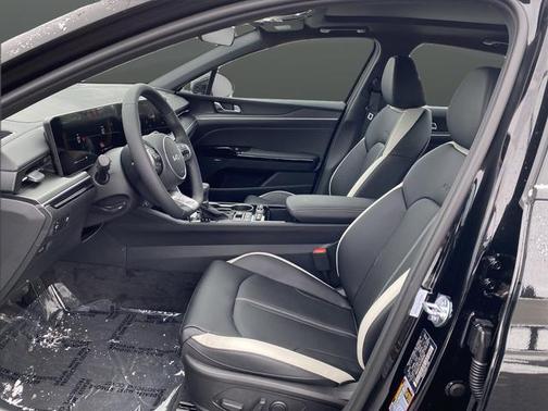 2026 Kia K5 GT-Line AWD