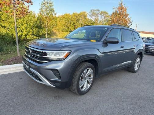 2022 Volkswagen Atlas 2.0T SE w/Technology 4MOTION