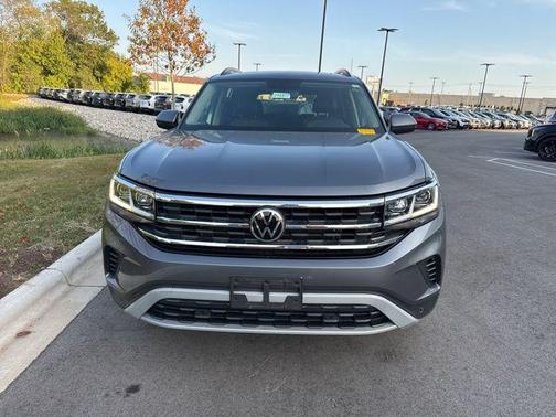 2022 Volkswagen Atlas 2.0T SE w/Technology 4MOTION