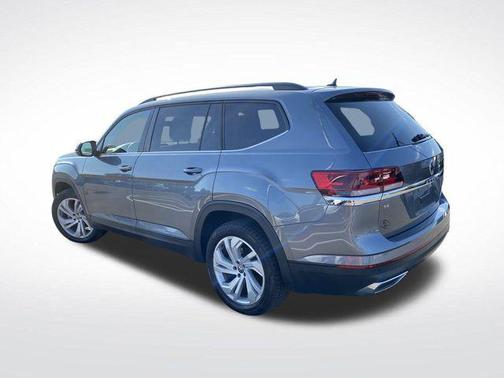 2022 Volkswagen Atlas 2.0T SE w/Technology 4MOTION