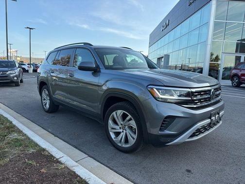 2022 Volkswagen Atlas 2.0T SE w/Technology 4MOTION