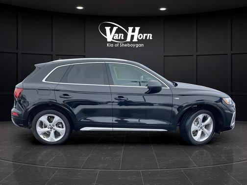 2024 Audi Q5 45 S line Premium Plus