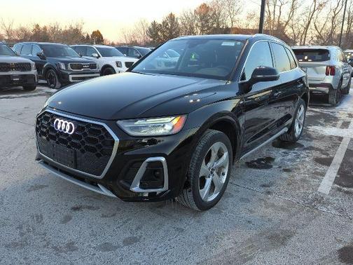 2024 Audi Q5 45 S line Premium Plus