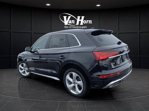 2024 Audi Q5 45 S line Premium Plus