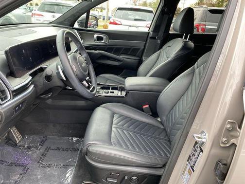 2024 Kia Sorento SX