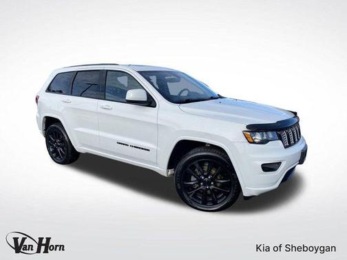 2017 Jeep Grand Cherokee Altitude