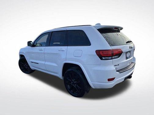 2017 Jeep Grand Cherokee Altitude