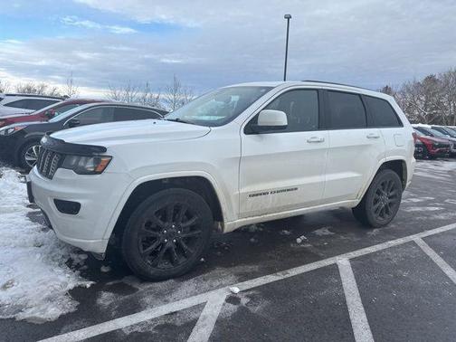 2017 Jeep Grand Cherokee Altitude