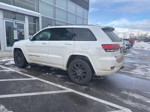 2017 Jeep Grand Cherokee Altitude