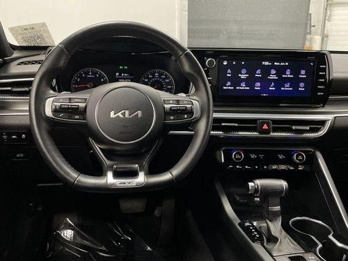 2023 Kia K5 GT