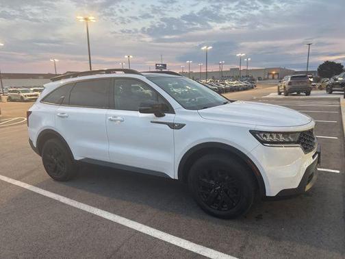 2022 Kia Sorento S