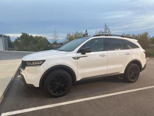 2022 Kia Sorento S