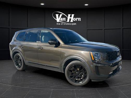 Dark Moss 2021 Kia Telluride SX