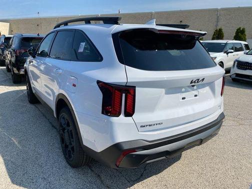 2025 Kia Sorento SX