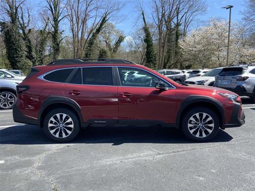 2025 Subaru Outback Touring XT
