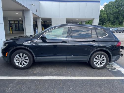 2019 Volkswagen Tiguan 2.0T SE