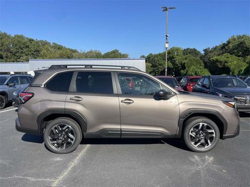 2025 Subaru Forester Hybrid Premium
