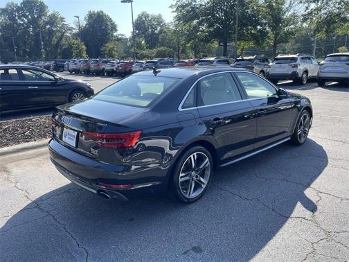 2017 Audi A4 2.0T Premium Plus