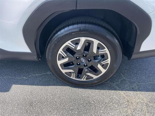 2025 Subaru Forester 
