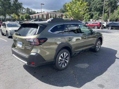 2025 Subaru Outback Touring