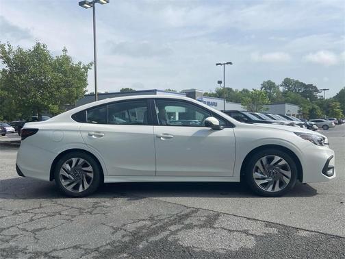 2025 Subaru Legacy 
