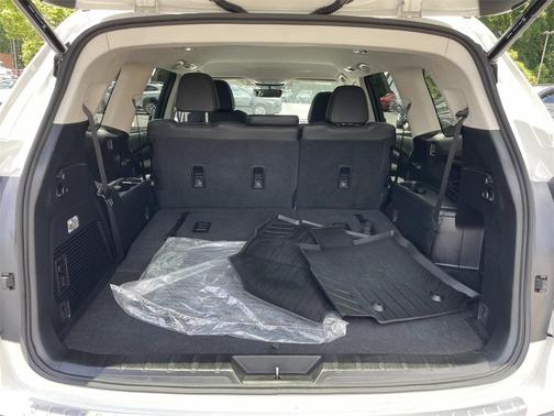 2022 Subaru Ascent Limited 8-Passenger