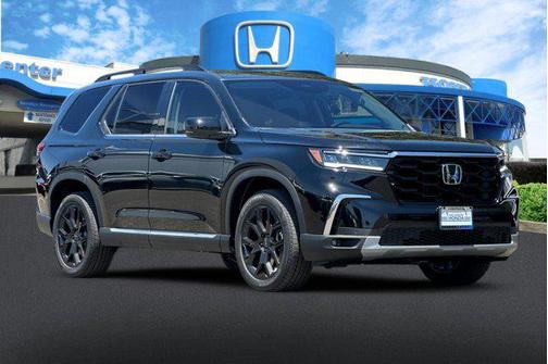 2025 Honda Pilot Touring 8-Passenger