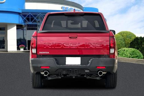 Radiant Red Metallic II 2026 Honda Ridgeline RTL