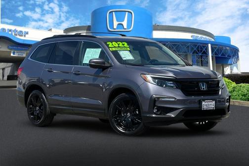 Modern Steel Metallic 2022 Honda Pilot AWD Special Edition