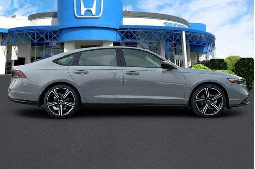 Urban Gray Pearl 2026 Honda Accord SE