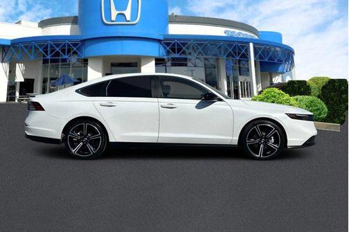Platinum White Pearl 2024 Honda Accord Hybrid Sport