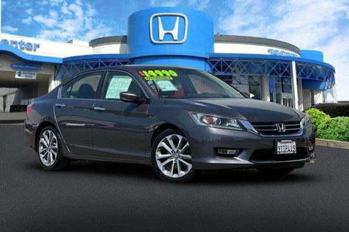 DK. GRAY 2013 Honda Accord Sport