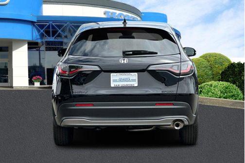 Crystal Black Pearl 2026 Honda HR-V 2WD Sport