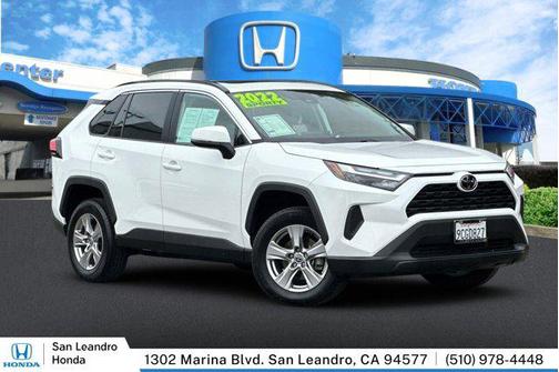 2022 Toyota RAV4 XLE