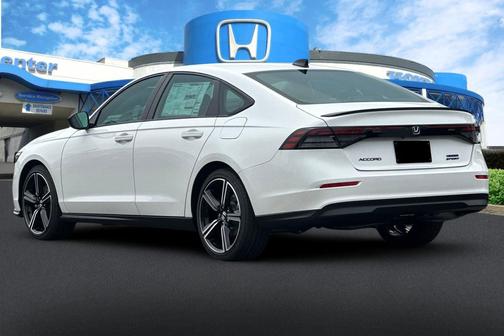 Platinum White Pearl 2026 Honda Accord Hybrid Sport
