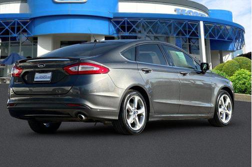 2016 Ford Fusion S