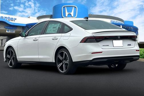 Platinum White Pearl 2026 Honda Accord Hybrid Sport