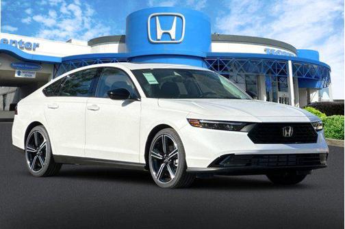 Platinum White Pearl 2026 Honda Accord SE