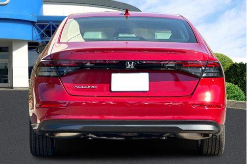 2025 Honda Accord LX 1.5T