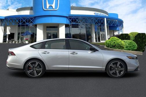 Solar Silver Metallic 2026 Honda Accord SE