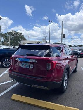 Rapid Red Metallic Tinted Clearcoat 2023 Ford Explorer XLT