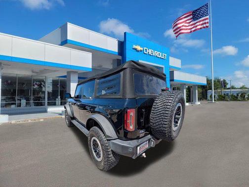 Shadow Black 2022 Ford Bronco Outer Banks