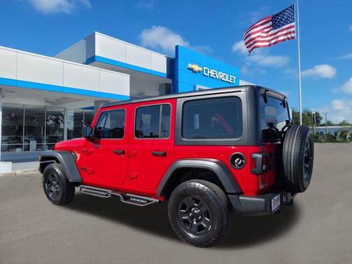 2025 Jeep Wrangler Sport