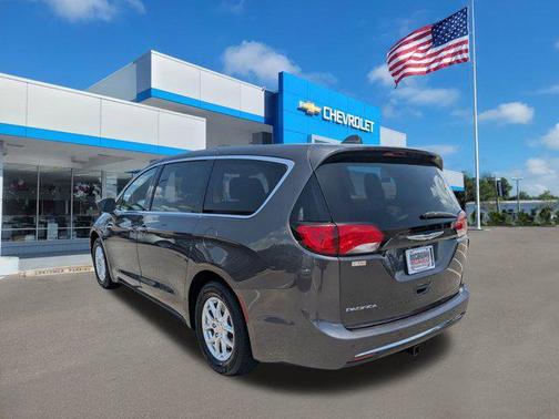 2020 Chrysler Pacifica Touring