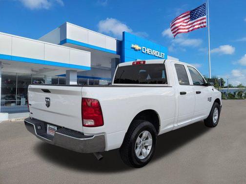2024 RAM 1500 Classic SLT