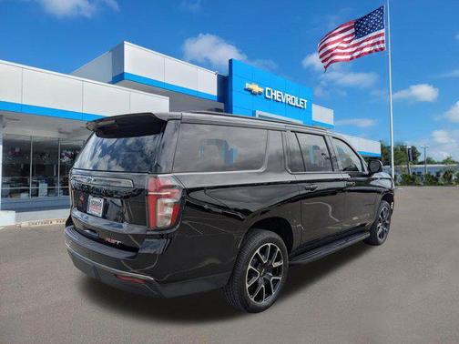 Black 2022 Chevrolet Suburban RST